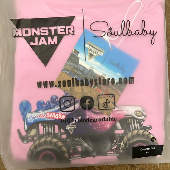 Soul Baby x Monster Jam Bamboo Sparkle Smash Set